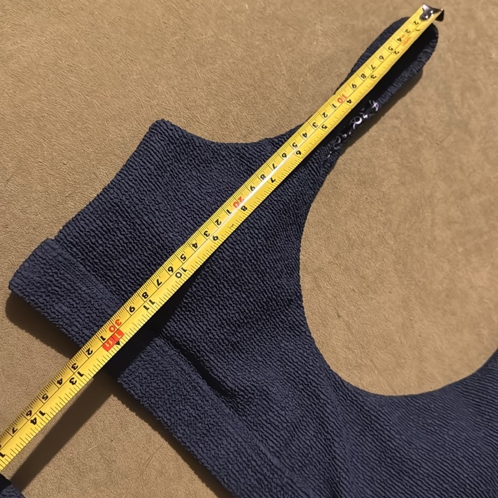 Resin Obsidian Free People Cream Crop Surf Bikini Top(L) Bottom(M) in Navy 52 - Picture 5 of 9